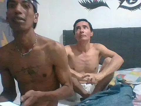 AlbertBigCock online show from May 22, 4:10 am