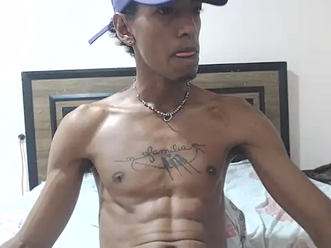 AlbertBigCock online show from November 16, 8:08 am