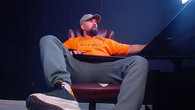 JackEthann online show from October 16, 4:54 am