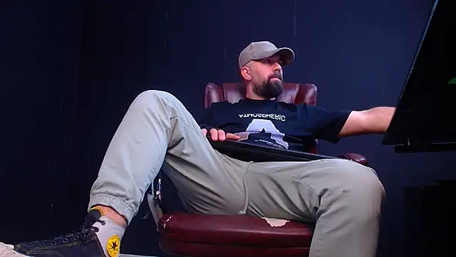 JackEthann online show from October 13, 4:58 am