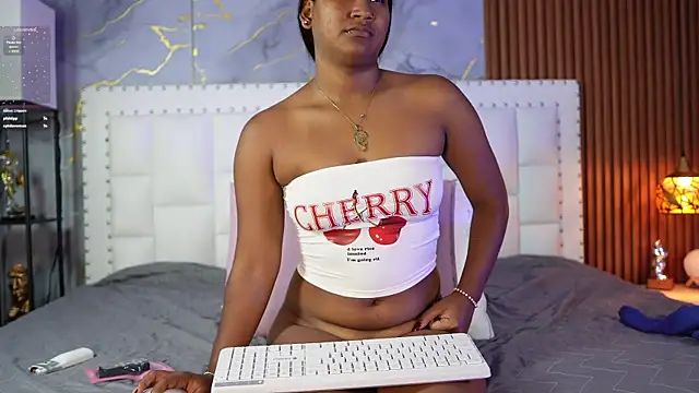 indianschoolgirl online show from May 28, 8:04 pm