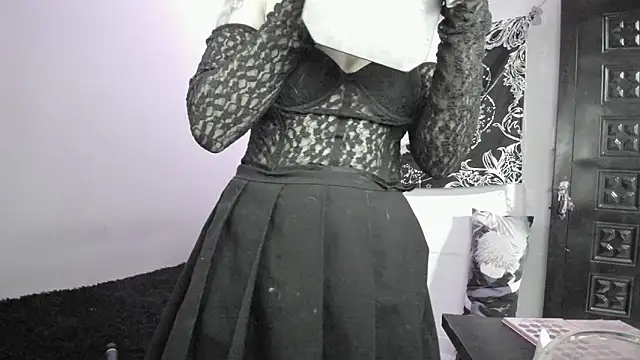 Snapshot of Venushexivu616 chatting on October 3, 8:05 am Venushexivu616 online show from October 3, 8:05 am