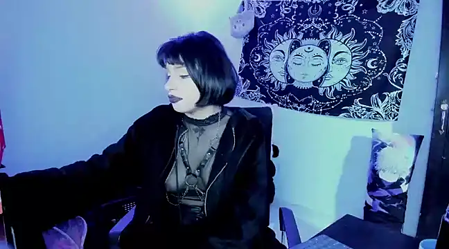 Snapshot of Venushexivu616 chatting on February 17, 11:13 am Venushexivu616 online show from February 17, 11:13 am