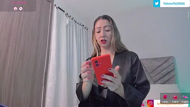 brittanypalmer2023 online show from February 22, 11:24 am