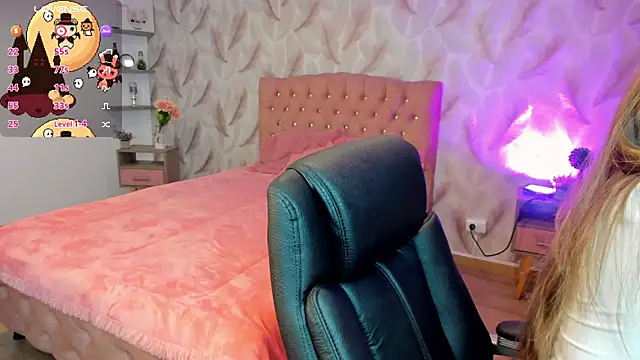 cattaleya    online show from October 23, 2:32 am