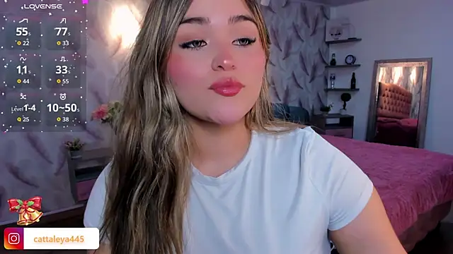 cattaleya    online show from November 22, 2:43 am