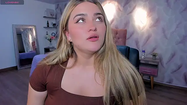 cattaleya    online show from March 3, 3:35 am