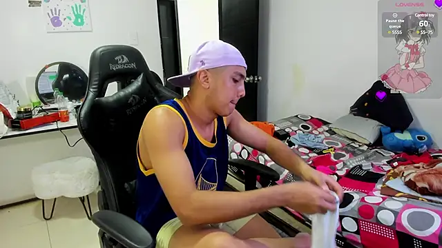 Max kony online show from March 10, 1:34 am