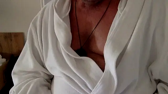 Bobby5169 online show from October 17, 1:24 pm