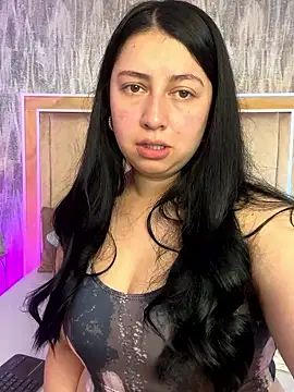 AshleeyPrincess online show from January 13, 1:37 pm