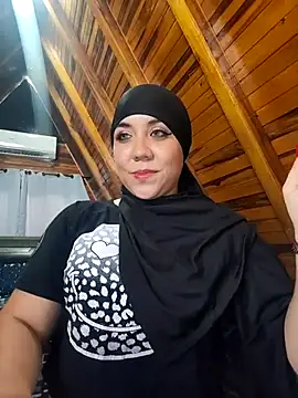 AmbarBurhan online show from February 10, 5:45 pm