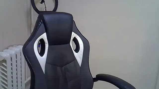 Snapshot of NkPulse chatting on October 11, 6:31 pm NkPulse online show from October 11, 6:31 pm