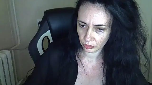 Snapshot of NkPulse chatting on October 4, 12:56 am NkPulse online show from October 4, 12:56 am