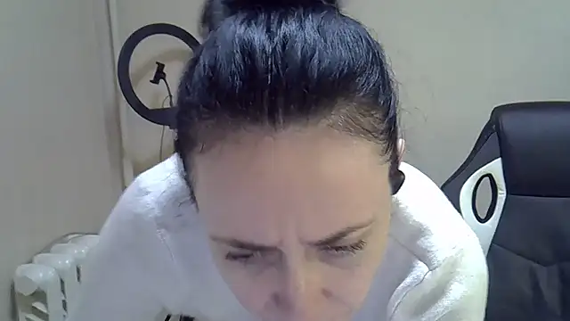 Snapshot of NkPulse chatting on October 11, 5:41 am NkPulse online show from October 11, 5:41 am