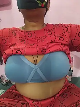 Snapshot of Samarya-78 chatting on July 3, 11:06 am Samarya-78 online show from July 3, 11:06 am