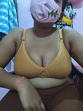 Snapshot of Samarya-78 chatting on July 19, 9:44 pm Samarya-78 online show from July 19, 9:44 pm