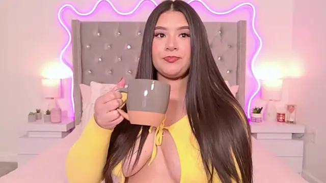 JuliaSUMMERS2022 online show from May 14, 12:29 am