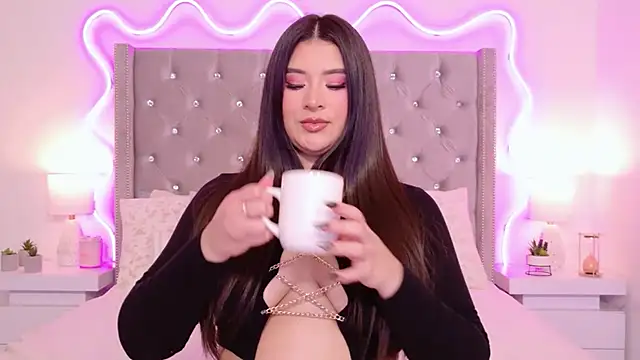 JuliaSUMMERS2022 online show from October 30, 12:31 am