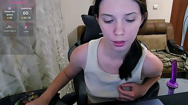 Snapshot of _BondiXUrban_ chatting on January 5, 7:49 pm BondiXUrban online show from January 5, 7:49 pm