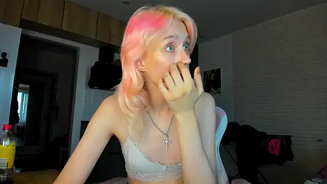 Snapshot of _Alice_Kitty chatting on July 14, 6:03 pm Alice Kitty online show from July 14, 6:03 pm