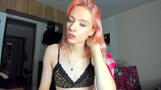 Snapshot of _Alice_Kitty chatting on February 5, 3:08 pm Alice Kitty online show from February 5, 3:08 pm