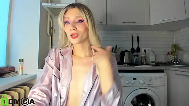  Alice Kitty online show from January 14, 1:17 pm