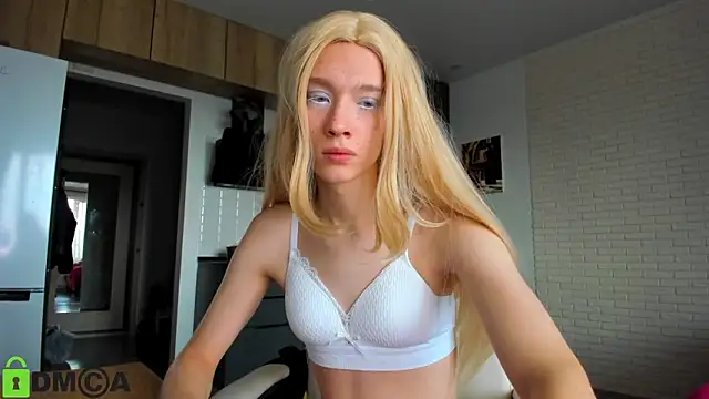  Alice Kitty online show from October 18, 5:09 am