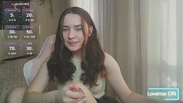 Snapshot of Aurora_workerr chatting on February 27, 2:56 am Aurora workerr online show from February 27, 2:56 am