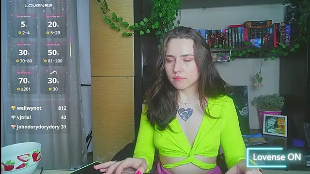 Aurora workerr online show from March 8, 2:42 pm