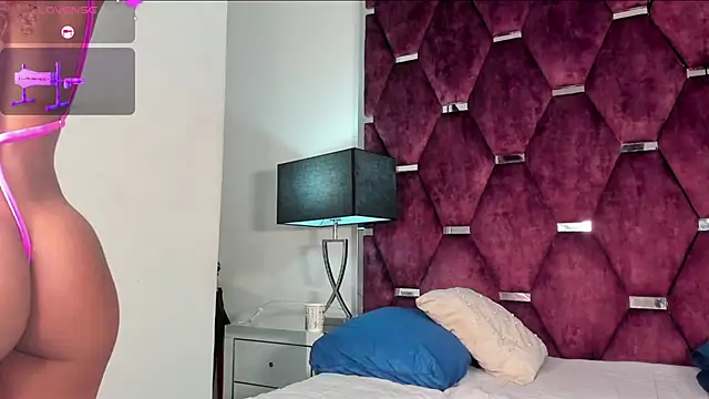 Paytonferrara online show from January 12, 4:08 am