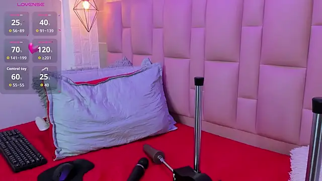 Abbyadams online show from March 22, 3:43 am