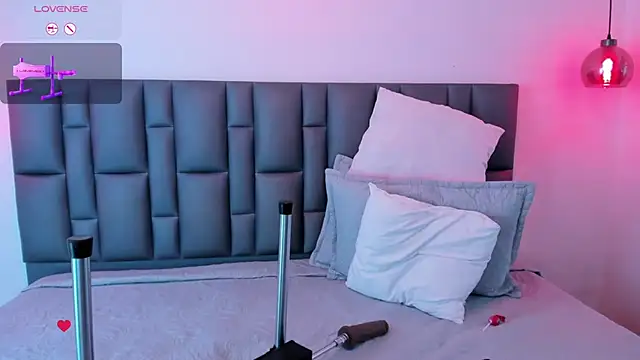 Abbyadams online show from November 9, 3:10 am