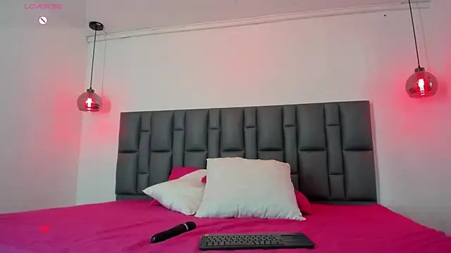 Abbyadams online show from November 10, 3:11 am