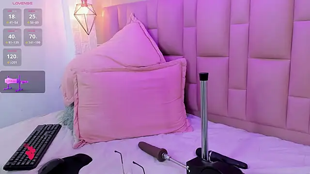 Abbyadams online show from March 15, 3:46 am