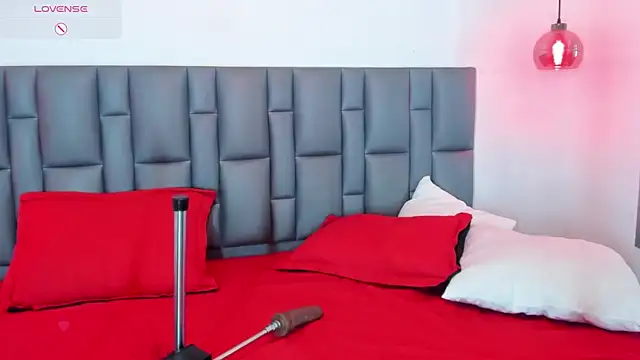 Abbyadams online show from November 12, 3:32 am