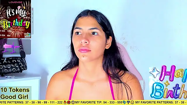 Snapshot of AriannaLewiis chatting on December 3, 7:24 pm AriannaLewiis online show from December 3, 7:24 pm