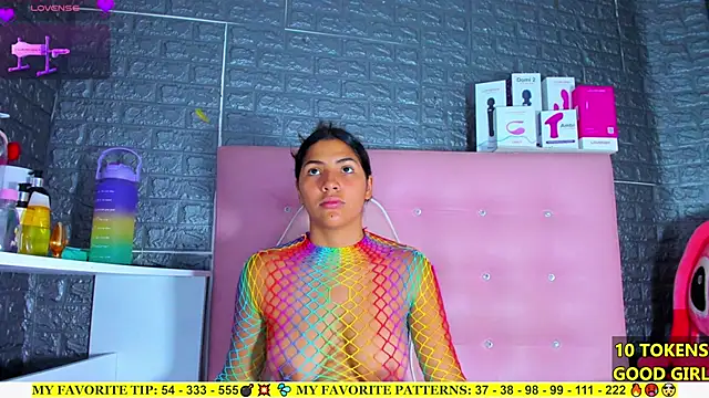 Snapshot of AriannaLewiis chatting on September 26, 7:43 pm AriannaLewiis online show from September 26, 7:43 pm