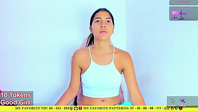 AriannaLewiis online show from February 19, 8:06 pm