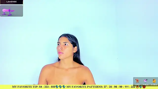 AriannaLewiis online show from April 15, 7:51 pm