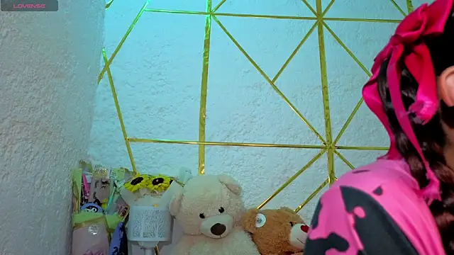 SheilaSmiith online show from January 12, 7:53 pm