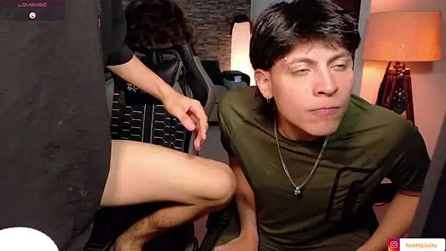 MyLatinHotBoys online show from April 24, 11:07 pm