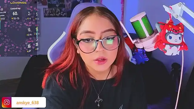 AnngelaSkye online show from February 26, 6:35 am