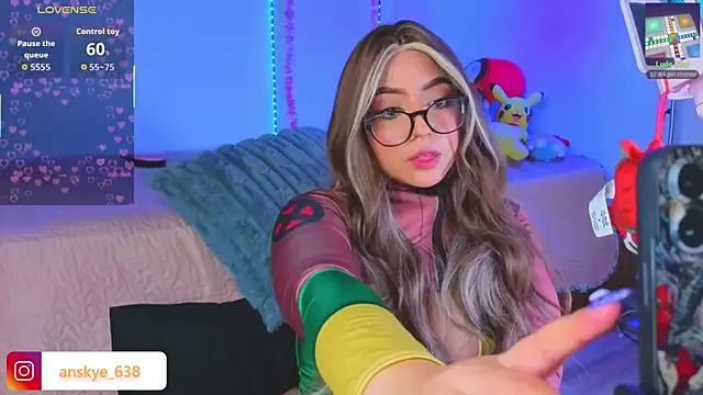 AnngelaSkye online show from January 18, 5:55 am