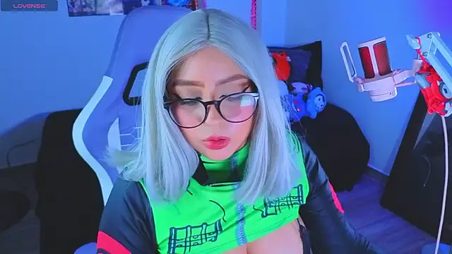 AnngelaSkye online show from February 1, 6:11 am