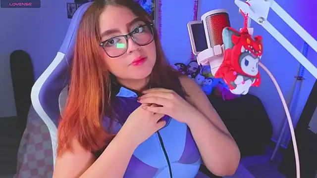 AnngelaSkye online show from April 11, 7:56 am