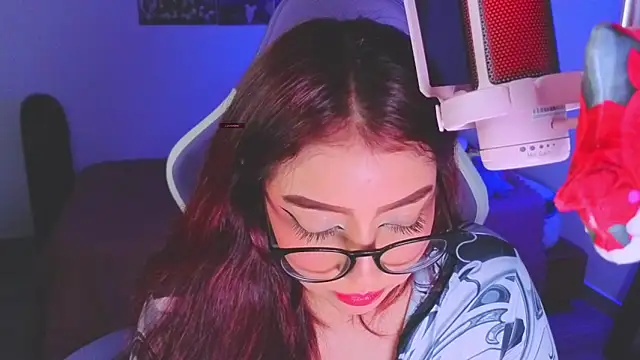 AnngelaSkye online show from April 22, 8:43 am