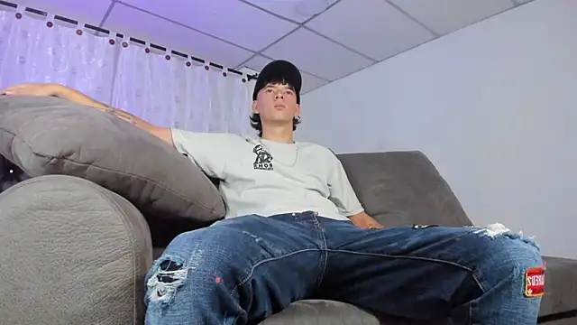 FrannBoy online show from February 10, 3:16 am