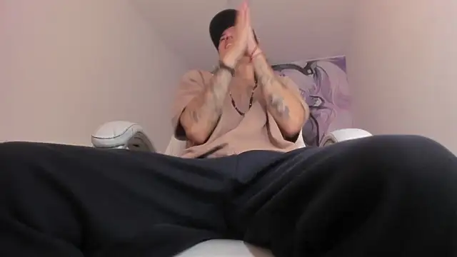 FrannBoy online show from April 5, 2:51 am