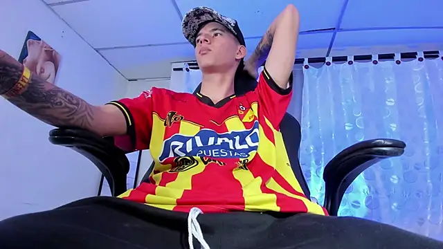 FrannBoy online show from March 14, 11:00 pm