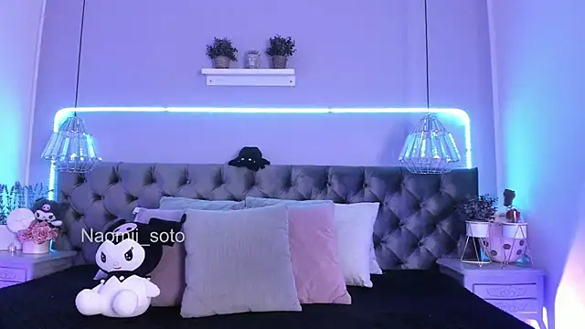 Snapshot of Naomii_Soto chatting on March 21, 7:57 pm Naomii Soto online show from March 21, 7:57 pm